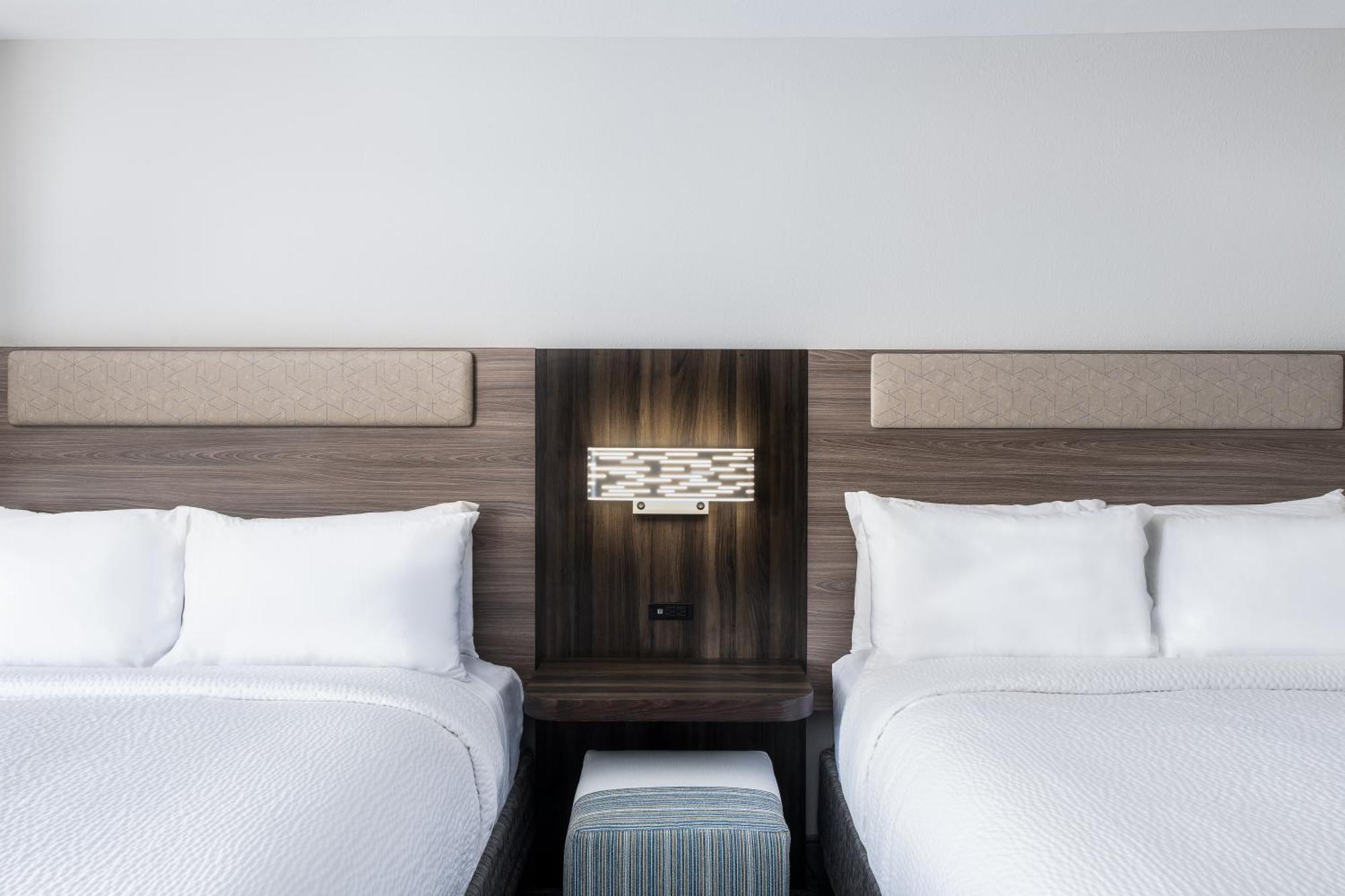 Holiday Inn Express Atlanta West - Theme Park Area By Ihg Lithia Springs Exterior photo